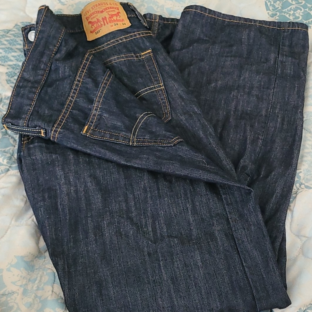 569 Levi Dark Denim Jeans